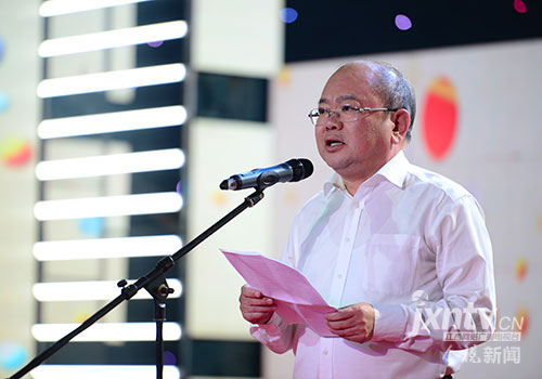 江西省委宣传部常务副部长、省网信办主任郭建晖在启动仪式上致辞