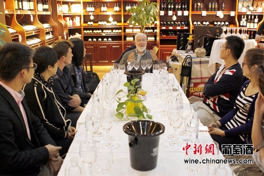 张裕先锋葡萄酒培训学院来了葡萄酒大师(组图)|葡萄酒|张裕_凤凰资讯