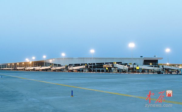 T2航站楼近景图