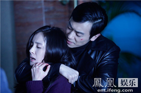 朱亚文新作人气高 杨幂爆料现场“高冷”|朱亚文|杨幂_凤凰娱乐