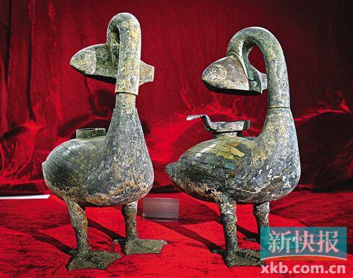 ■海昏侯墓出土的雁鱼灯。新华社发