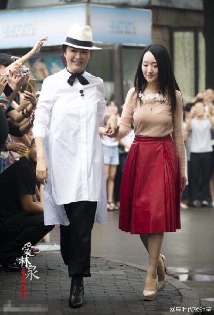 林青霞、杨钰莹(资料图片)