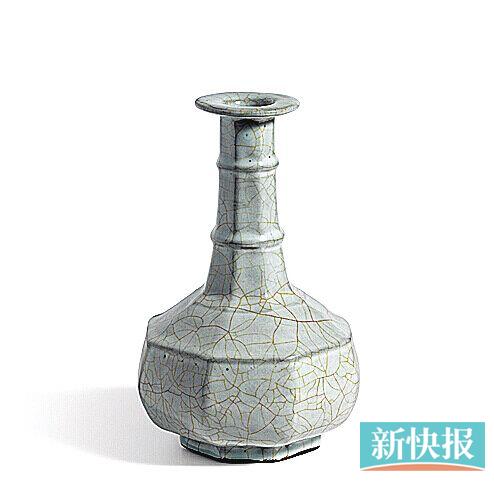 ■南宋时期官窑青釉八方旋纹盘口瓶