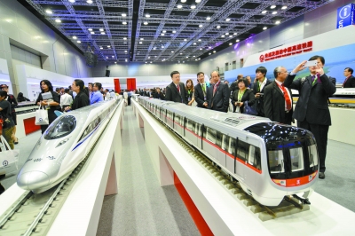 中国高铁展亮相吉隆坡|高速铁路|模型