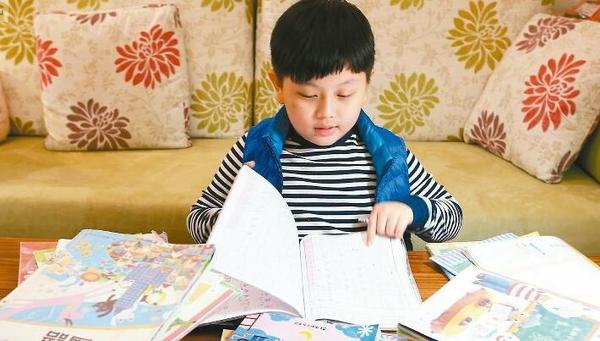 台北废除小学生寒假作业 10万小学生高呼自由