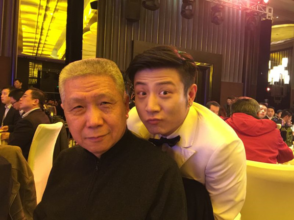 演艺界的潜规则_居民收入_演艺界收入(3)