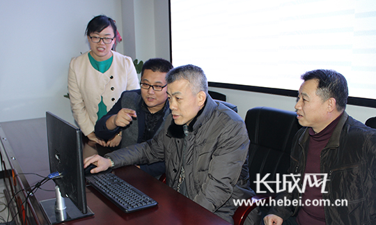 抽奖现场。 长城网 王林红 摄