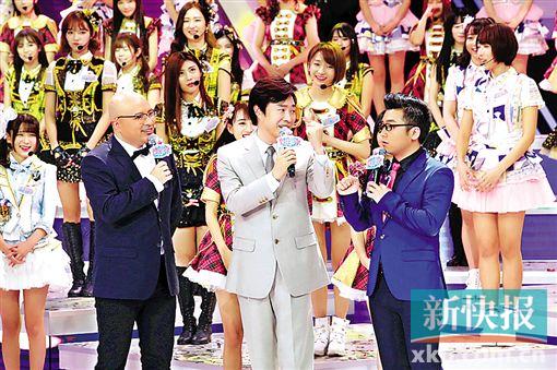 费玉清唱跳TFBOYS经典歌曲 左手右手一个慢