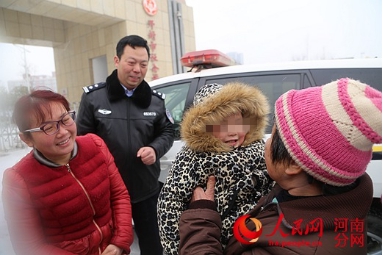 孩子妈妈离开6天后,最终一家人团聚