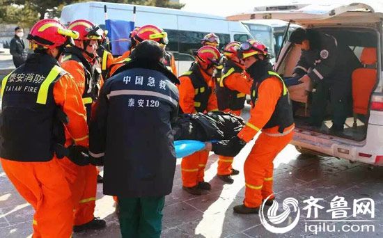 草鹿八千流_央视人均月薪八千