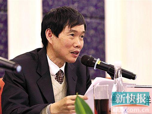 ■省政协常委、九三学社中央委员、省政府参事室参事温洋。新快报记者 董芳/摄