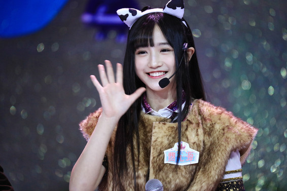 费沁源萌倒费玉清国民美少女神曲频出
