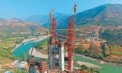 中缅铁路怒江特大桥开工