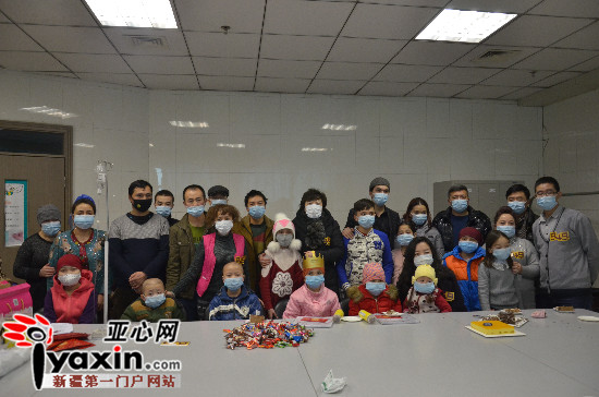 图为活动现场。