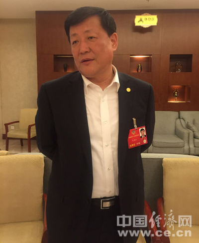全国政协委员、奥克集团股份公司董事长朱建民 中国经济网记者 邢晓宇/摄