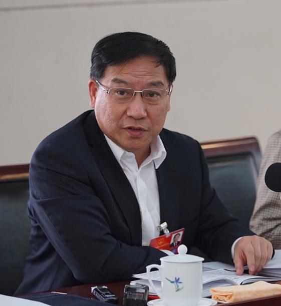 全国人大代表、上海市人大常委会秘书长姚海同。 图片来自东方网