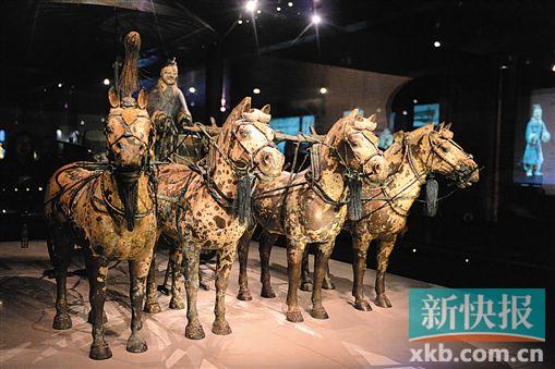 ■秦始皇陵铜马车。
