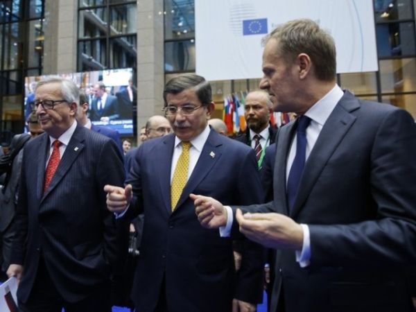 欧盟和土耳其达成解决难民危机九点协议|容克