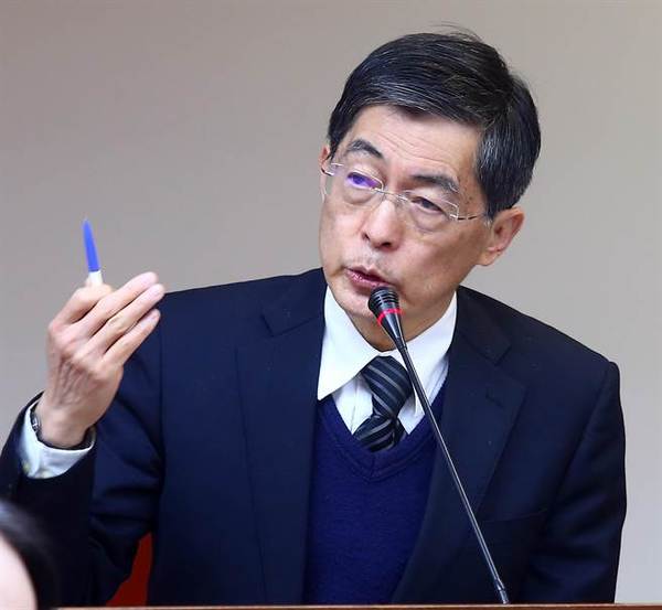 “德祥台北”油污泄漏破坏生态,台“环保署长”魏国彦决递辞呈。(图/陈信翰摄) 图片来源:台湾《中时电子报》