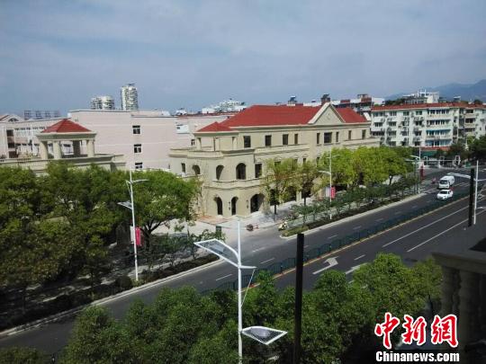 丽水花园路的违建花圃在改造后变成欧陆风情一条街 莲都宣传部提供 摄