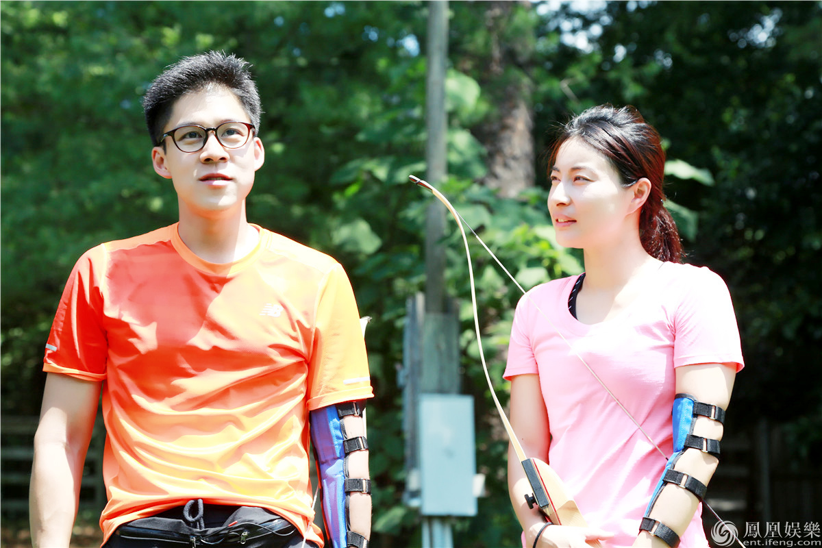 晶刚夫妇《极速》首夺冠 霍启刚自曝是“完美主义者”_娱乐频道_凤凰网