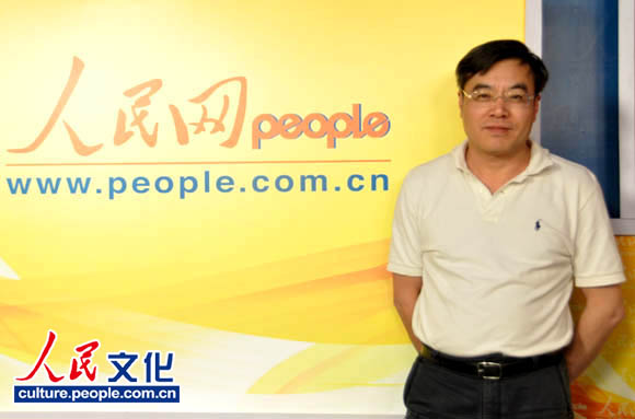 人民文学出版社社长潘凯雄做客人民网读书频道