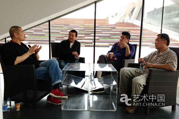 李木、倪军、孙逊、冯良鸿四位艺术家就本期话题展开讨论