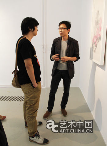 当代艺术学者、策展人杭春晓与艺术家苏锐现场探讨