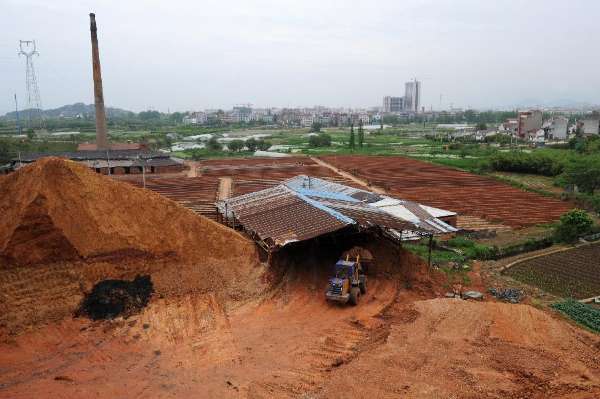 中国耕地面积红线_中国人均耕地