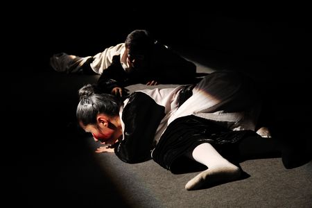 繁星出品《高朋满座》拒绝话剧快餐 感动有情