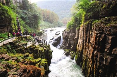 恩施利川市腾龙洞景区