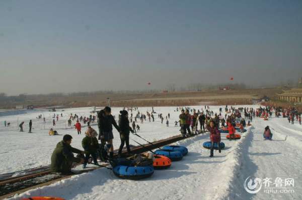 山东省面积最大的平原滑雪场在东营建成启用