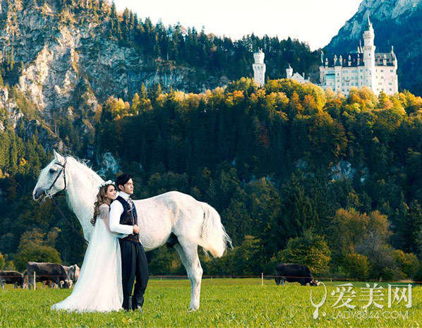 周杰伦英国娶昆凌 婚礼现场如童话世界