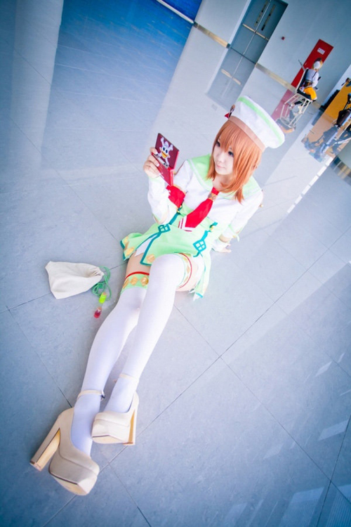 皮肤吹弹可破 怪物猎人3G可爱看板娘COS