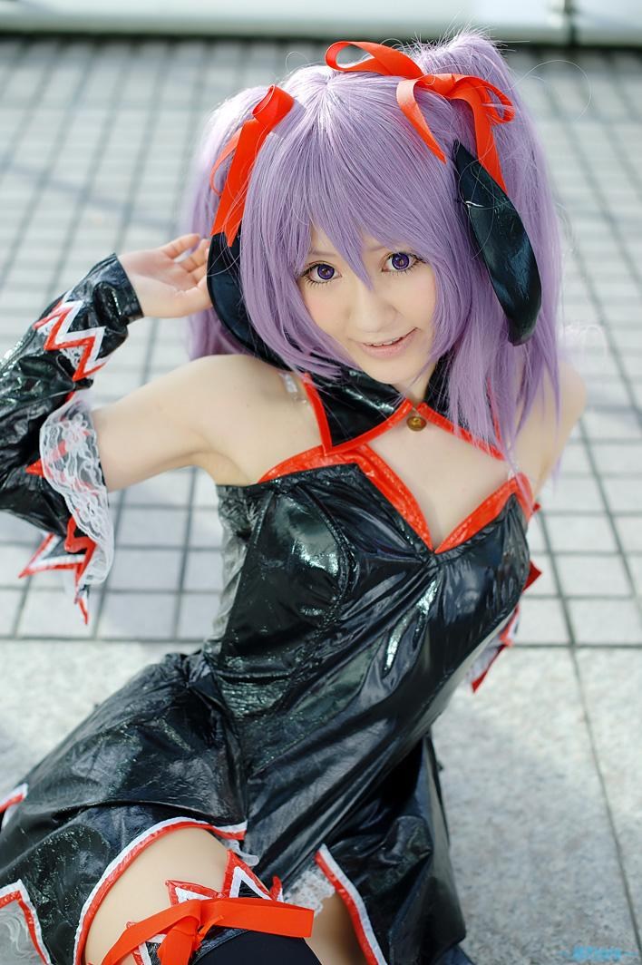 小清新<em>性感萌妹子</em> 《初音未来》礼服COS_游戏