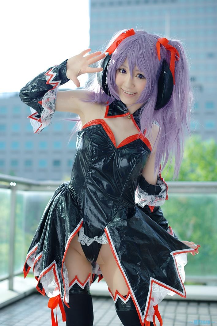 小清新<em>性感萌妹子</em> 《初音未来》礼服COS_游戏