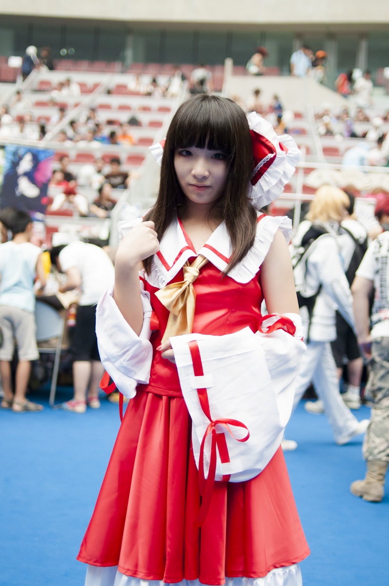 见崎鸣<em>现在</em>也<em>很红</em>啊!<em>妹子</em>有点微笑就好看多了