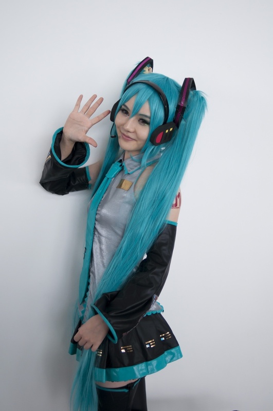 见崎鸣<em>现在</em>也<em>很红</em>啊!<em>妹子</em>有点微笑就好看多了