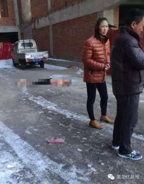 虎林市一母子坠楼身亡