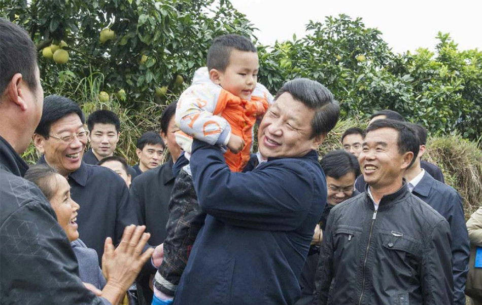 2013年11月3日，中共中央总书记、国家主席、中央军委主席赴湘西视察扶贫工作。