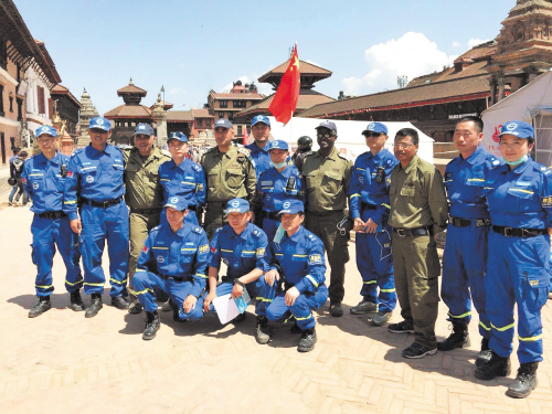 浏阳义工尼泊尔救治300多伤员 5次参与地震救