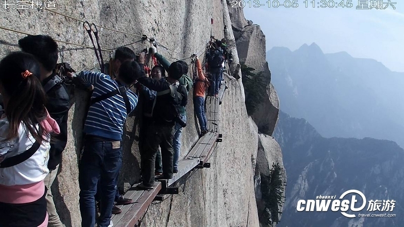 2018华山门票优惠政策_华山2010年门票收入(2)