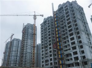 世博花园1期主体已经完工记者周阳摄