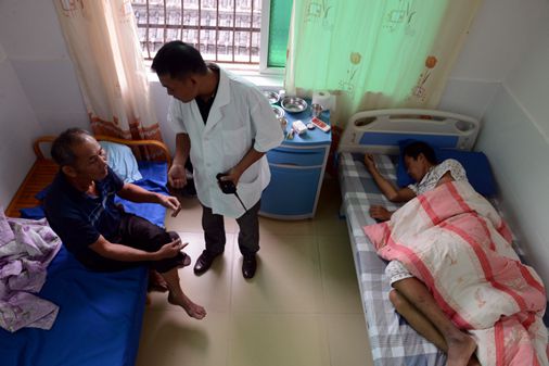 三兄弟相继吸毒 医院帮他们成功戒毒