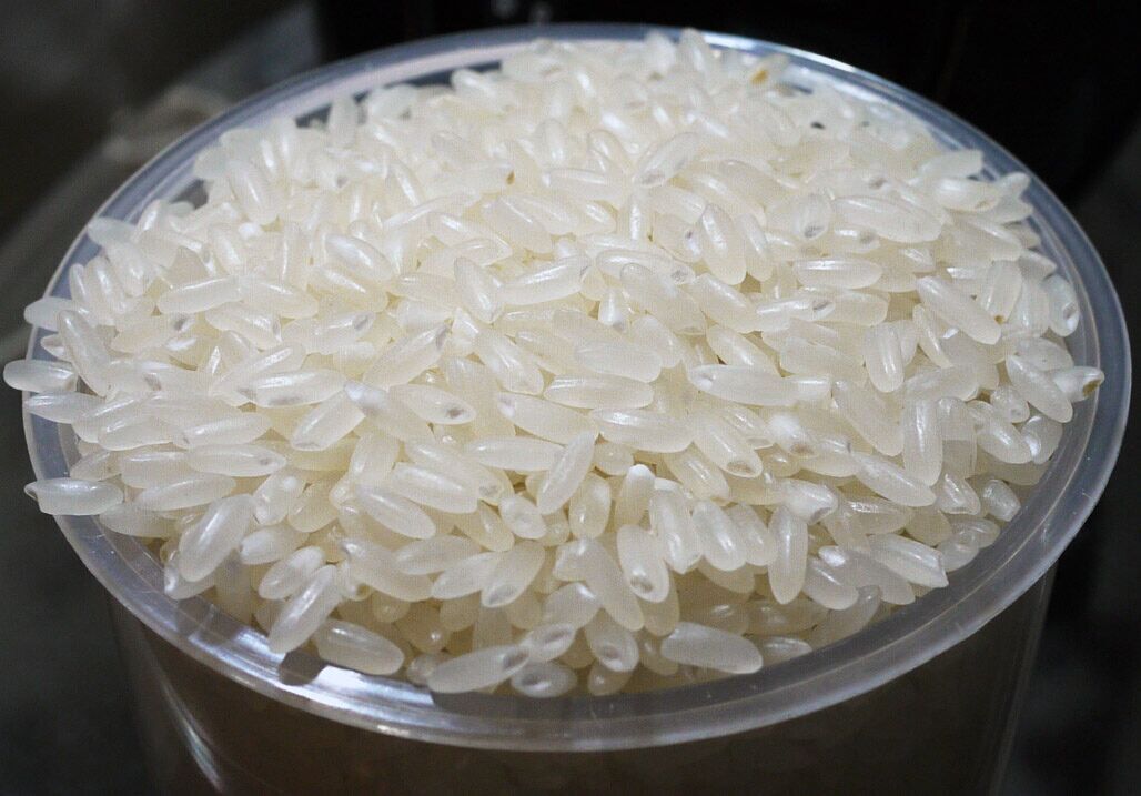 南福雅商贸服务博鳌向海南风情美食园提供优质大米