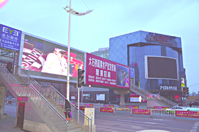 大展经纶补天手