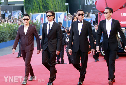 《太极1》亮相威尼斯 墨镜四虎怪咖现身