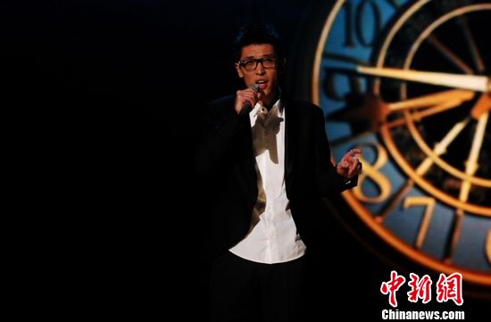 直通春晚8进5:张赫宣出局 仅得15票不如许艺娜