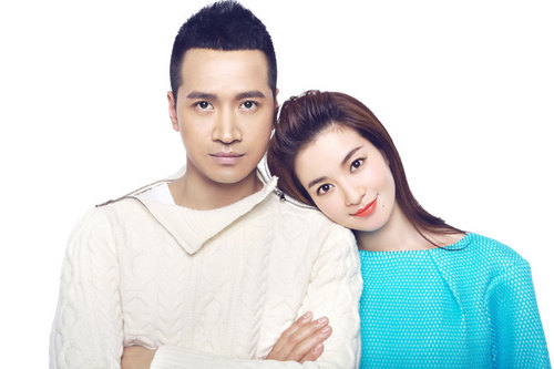 何晟铭李晟纯爱大片曝光 好似清新版结婚照