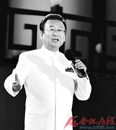 多年以后,许镜清再度受邀为张纪中版《西游记》写主题曲.